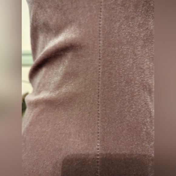 LE CHATEAU Pink velvet cowl drape neckline sleeveless dress - Picture 10 of 10